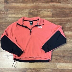The North Face Coral and Black Fleece Pullover Size Small
